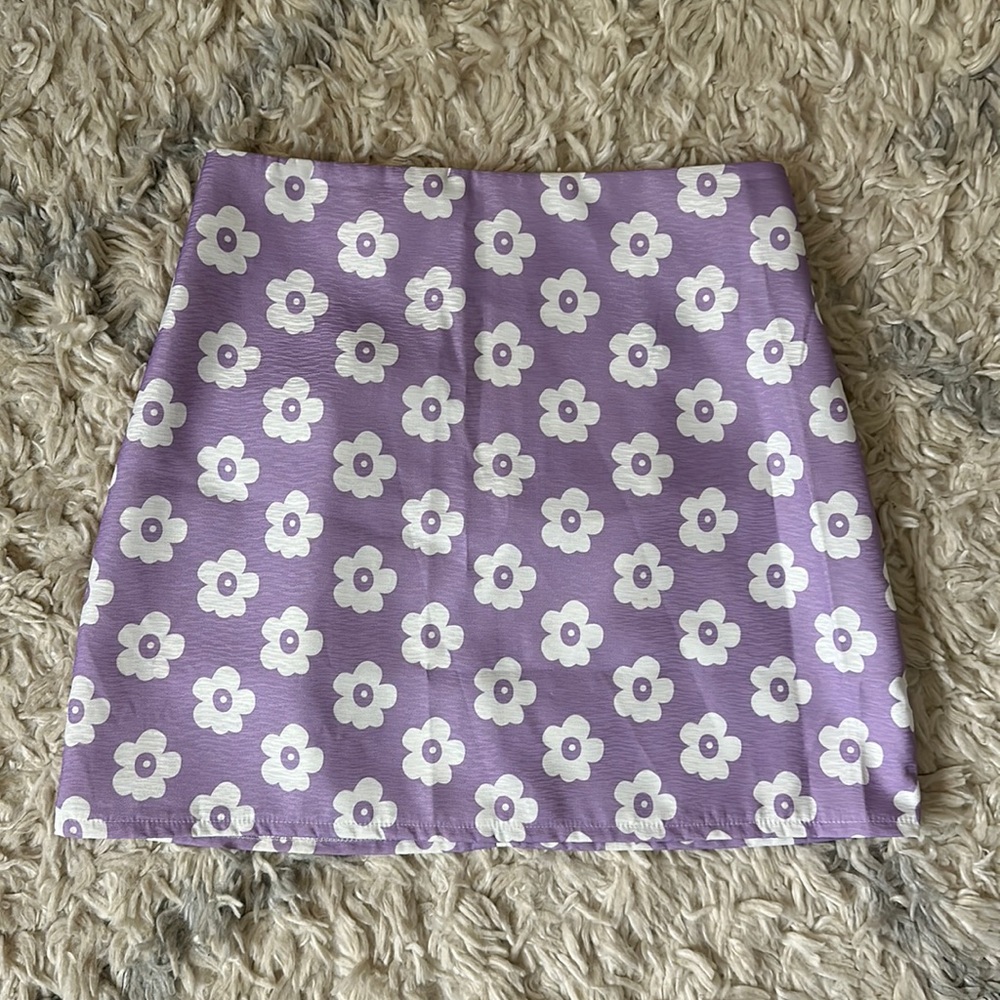 High waisted floral skirt